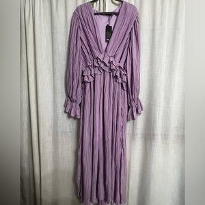 Nasty Gal Frill V Neck Pleated Maxi Dress